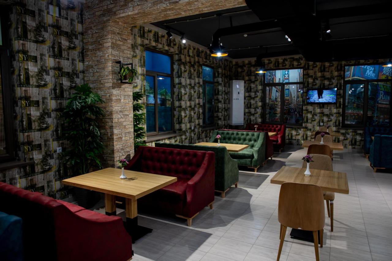 Hotel New York Tashkent Exterior photo